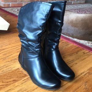 Kim Rogers Sandey Boots